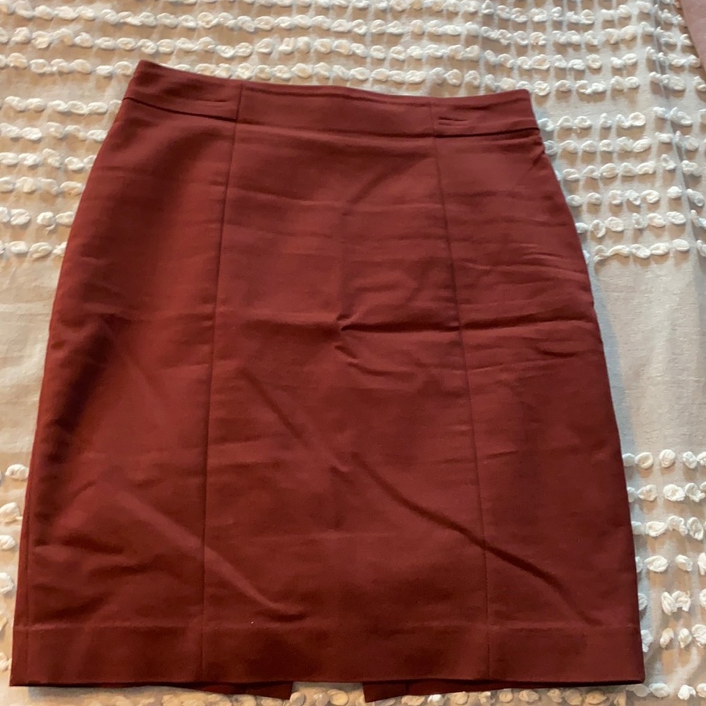 Burgundy pencil skirt
